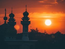 Jadwal Lengkap Puasa Ramadhan 2025