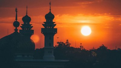 Jadwal Lengkap Puasa Ramadhan 2025